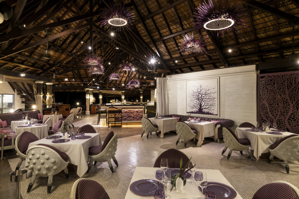 ST Beach Holidays | Constance Lemuria Restaurants and Bars Diva Restaurant and Bar 13
