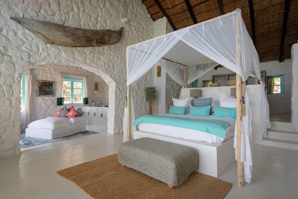ST Beach Holidays | Kaya Mawa 2022 11.Madimba bedroom 1 max1500x1000