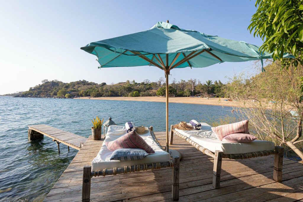 ST Beach Holidays | Kaya Mawa 2022 77.sunloungers on Mbungo 1 max1500x1000